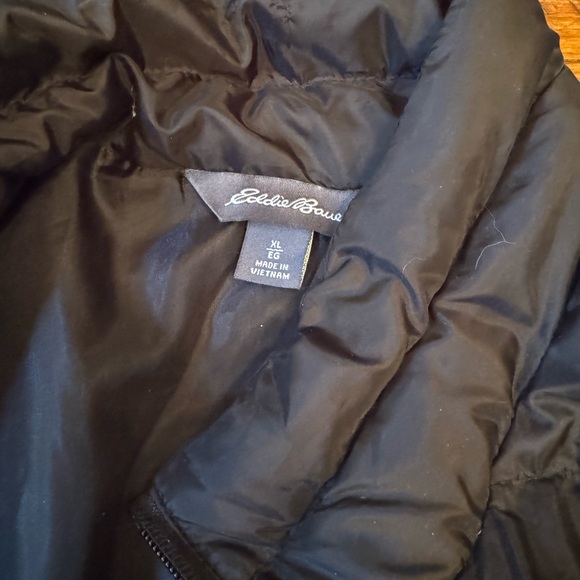 Eddie Bauer Puffer Jacket - Picture 3 of 5